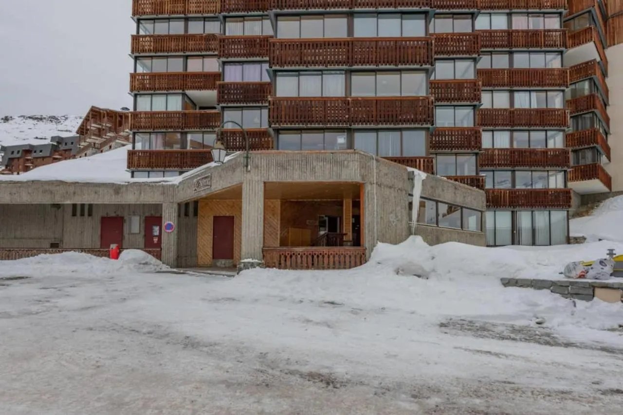 Apt Near The Slopes In Val Thorens Apartment France